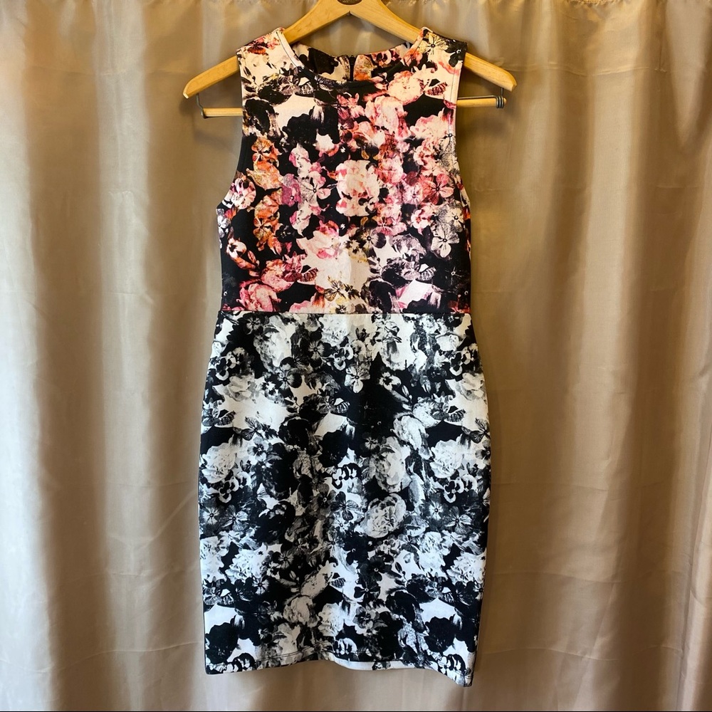 TOPSHOP Two-Tone Shift Dress